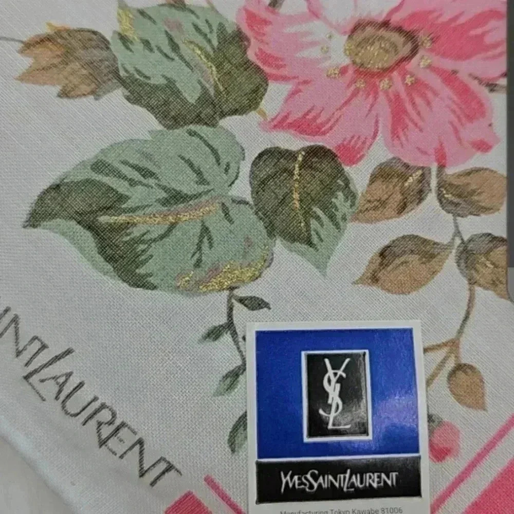 YS Floral Pattern Design Neckerchief - Picture 7 of 7